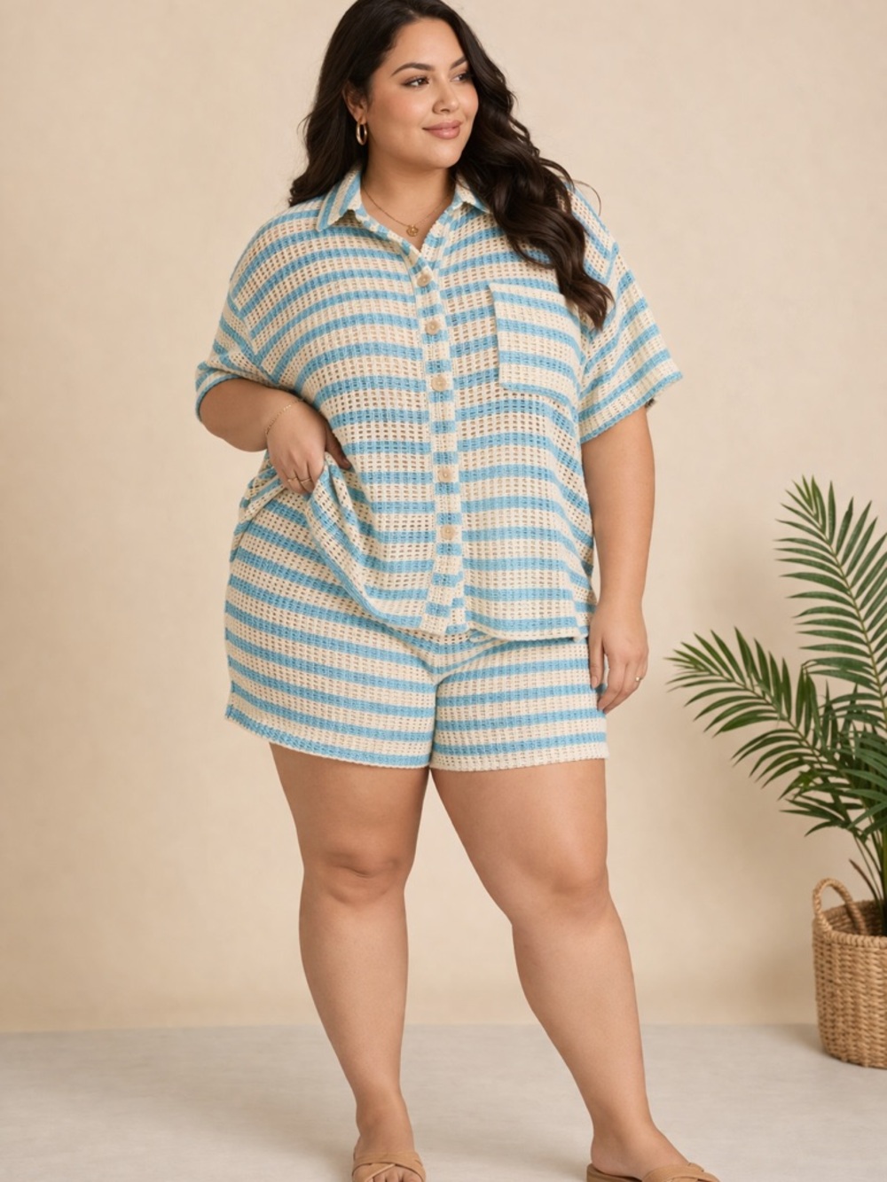 NWT Gilli 2 PC Blue/Cream Knit Button Up Shirt & High Waisted Shorts Set Size 2X